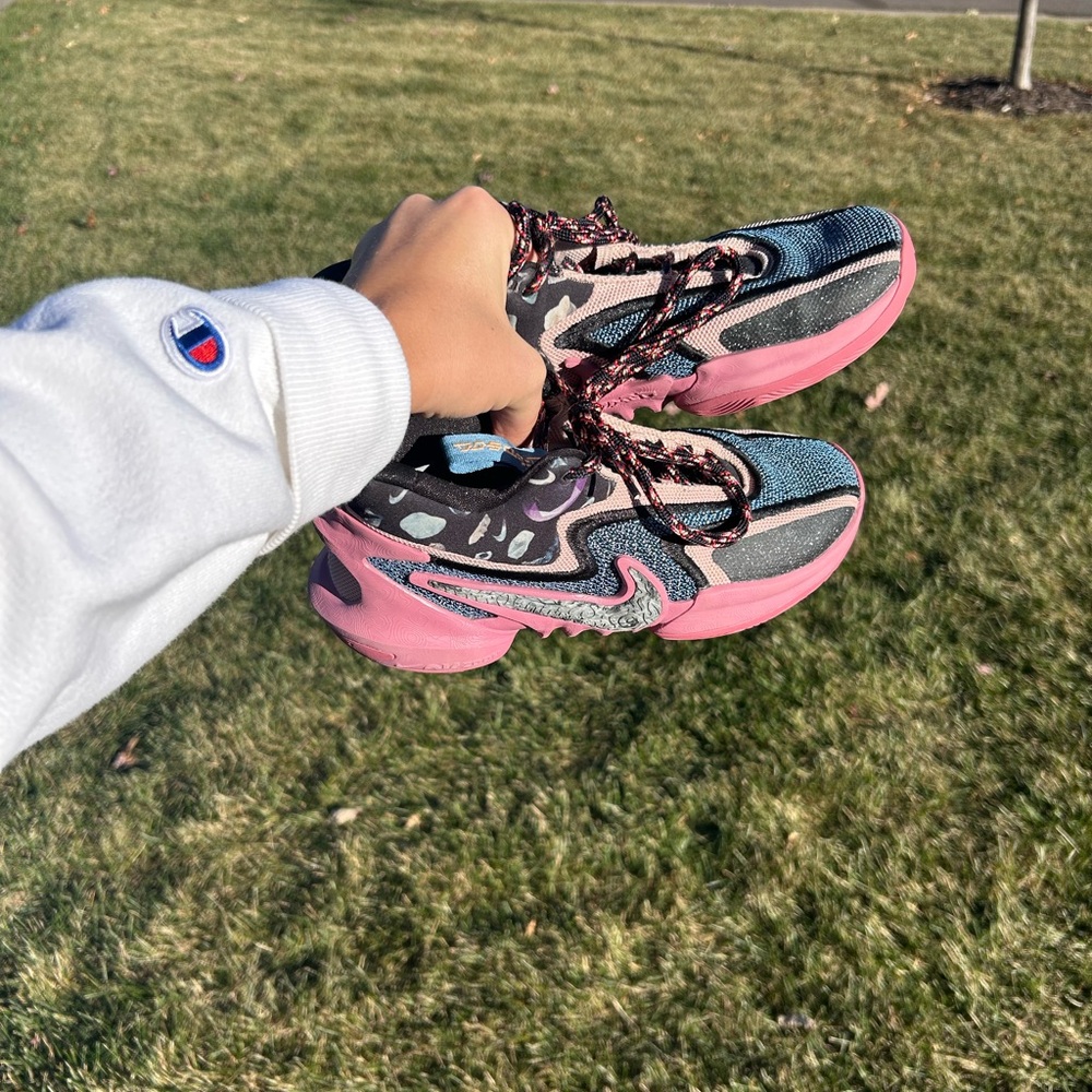 Nike Basketball Shoes - Cosmic Air Zoom